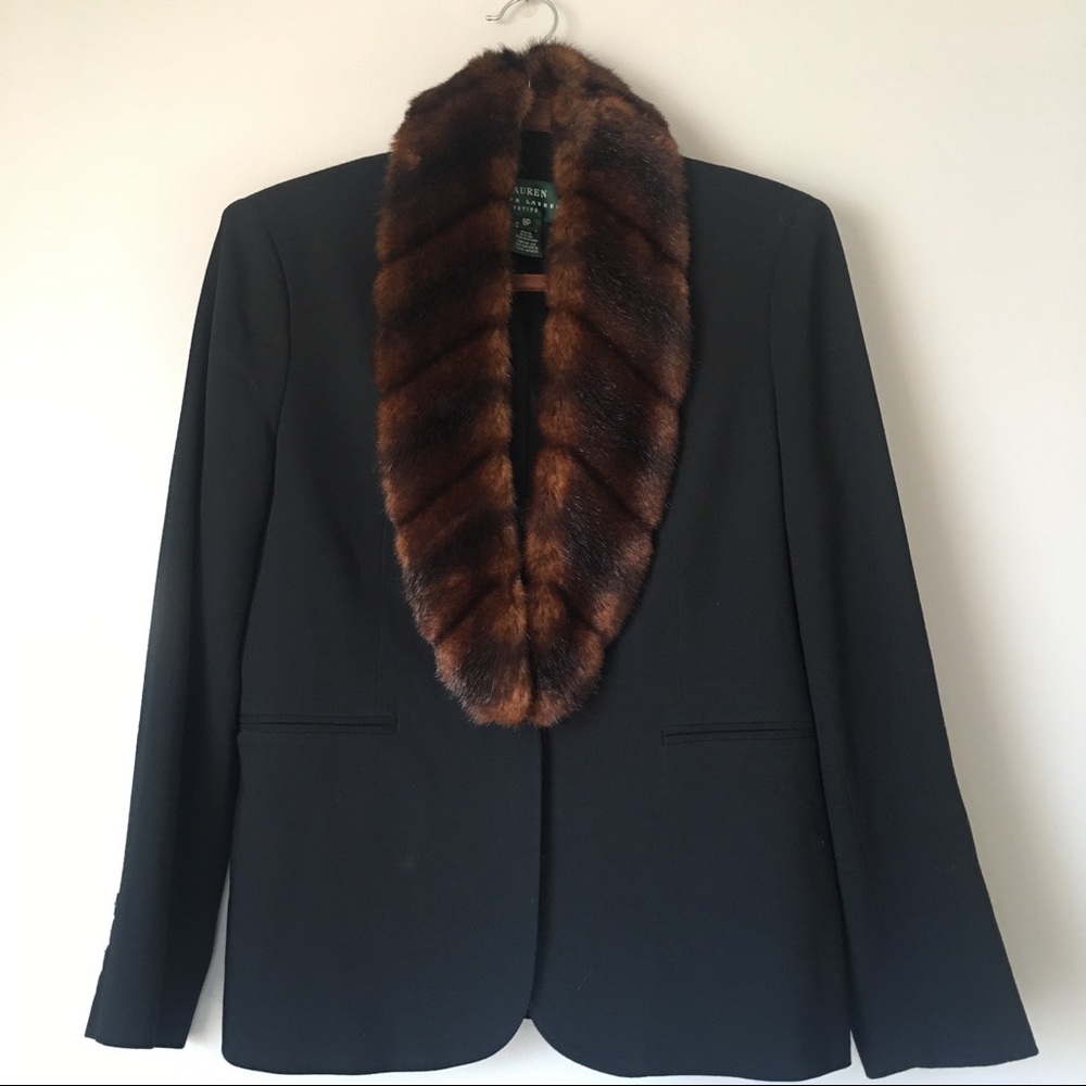 R a l p h   L a u r e n // Faux Fur Collar Blazer
